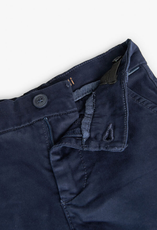 Pantalón satén elástico de niño -BCI - marino - Image 3